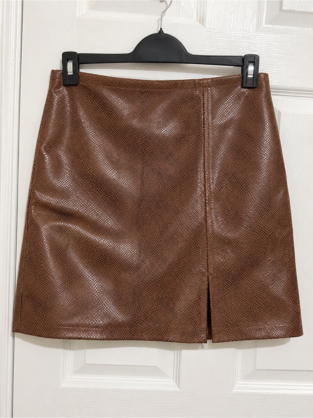 House of Harlow 1960 Brown Faux Leather Mini Skirt with Front Slit - Picture 2 of 3